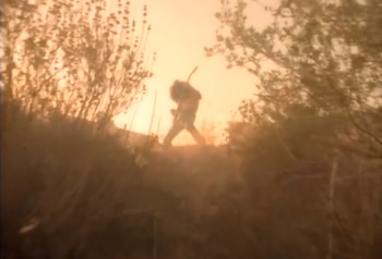 La escena donde Slash toca