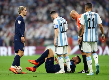 Giroud considera a la selección argentina como favorita por su mentalidad ganadora y la capacidad de definir en finales internacionales (REUTERS/Hannah Mckay)