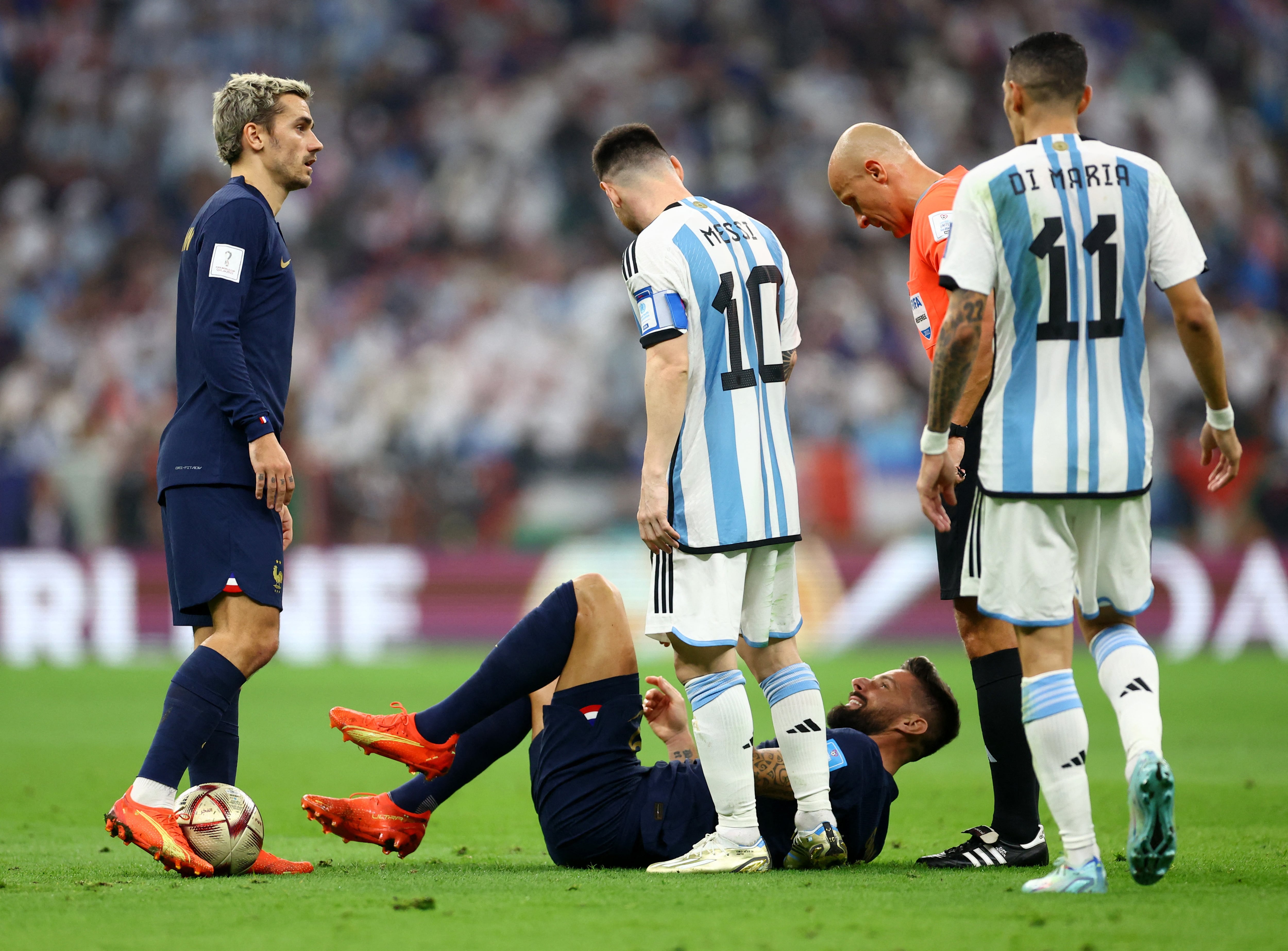 Giroud considera a la selección argentina como favorita por su mentalidad ganadora y la capacidad de definir en finales internacionales (REUTERS/Hannah Mckay)
