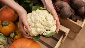 Gema, verdulera en el Mercado