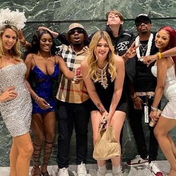 Rocío, Martita y Felipe posan