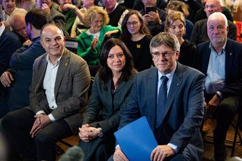 Imagen THGDESLGNFBCLBCVHGJTT4B6PY