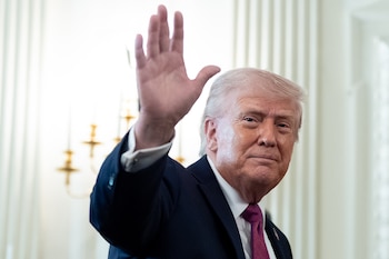 Donald Trump aseguró que el régimen de Irán atraviesa una crisis interna y no tiene claro quién es su líder. (AP/Alex Brandon)