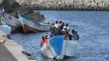 Casi 500 inmigrantes irregulares llegaron a Canarias este fin de semana