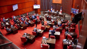 El Senado de República Dominicana aprueba cambios a la ley de residuos para proteger la salud pública
