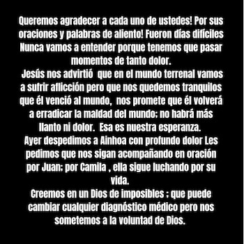 Texto blanco sobre fondo negro, presenta un comunicado de agradecimiento y oración por el fallecimiento de Ainhoa y la lucha por la vida de Camila