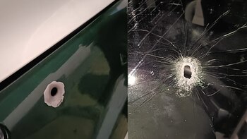 El vehículo policial recibió al