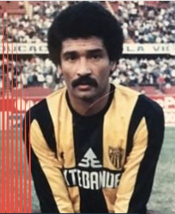 El volante jugó en cuatro