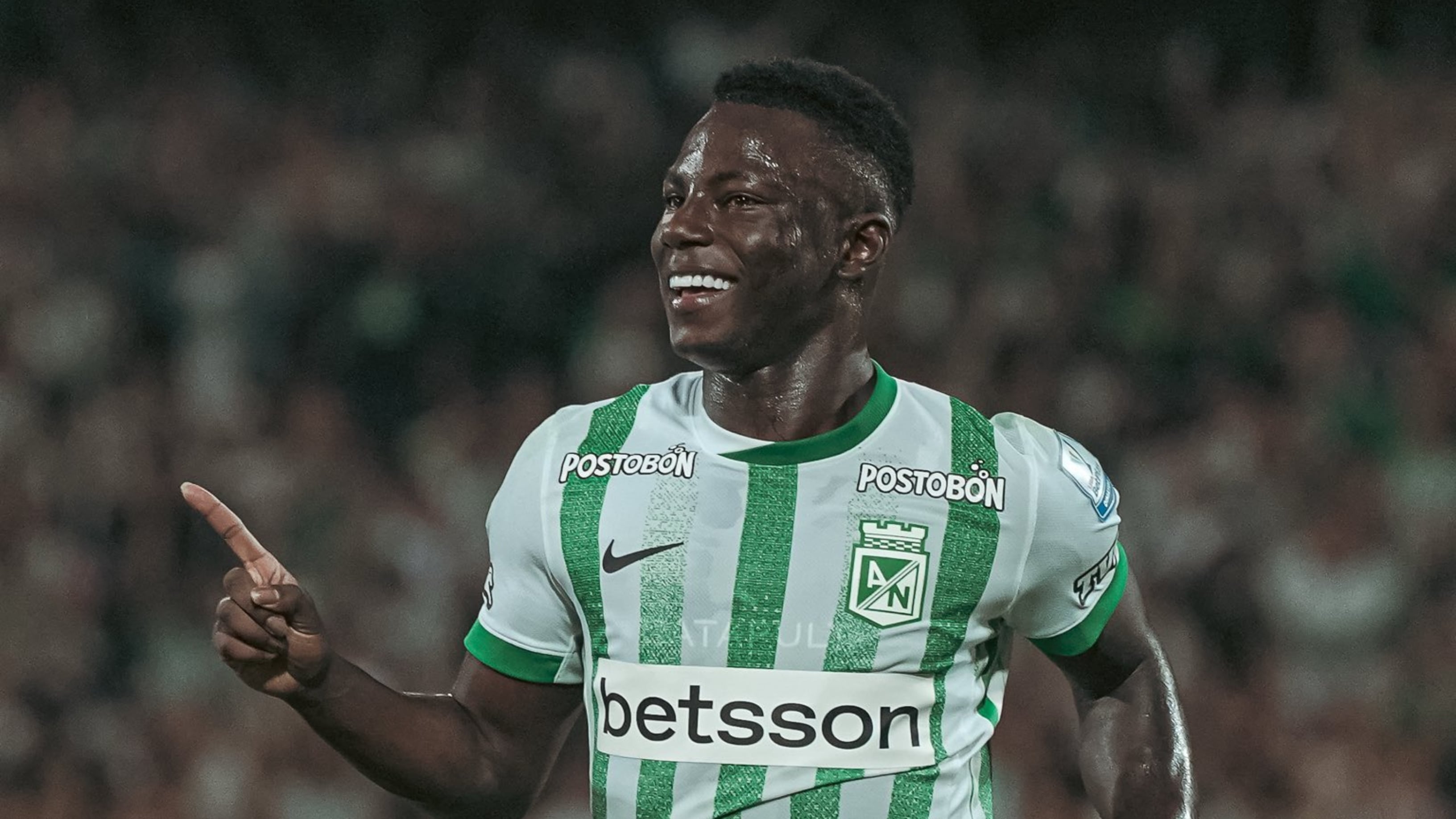 Marino Hinestroza fue la gran figura de Atlético Nacional al marcar dos goles y dar una asistencia ante Independiente Medellín - crédito Atlético Nacional