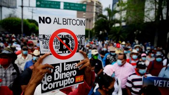 Exguerrilleros y veteranos del Ejército