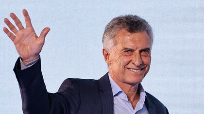 Macri asumió formalmente como presidente del PRO con un gesto político para Javier Milei
