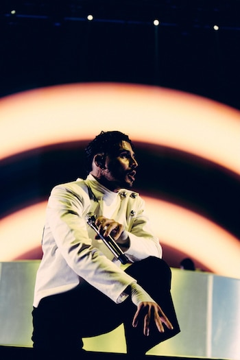 Alvaro Díaz- (X)