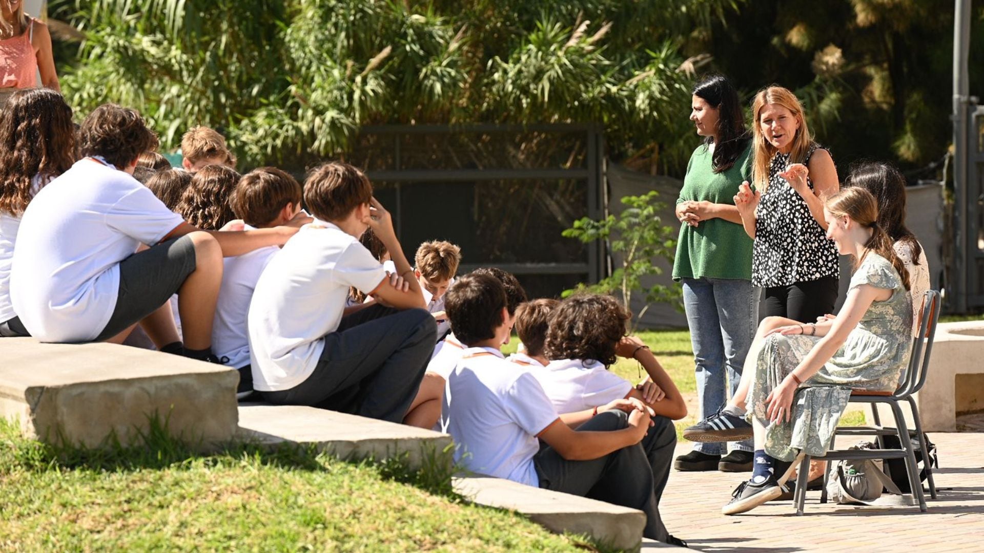 Docentes y familias participan de talleres sobre hábitos digitales saludables junto a los estudiantes (MotivEd)