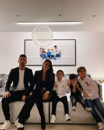 Lionel Messi y Antonela Roccuzzo año nuevo