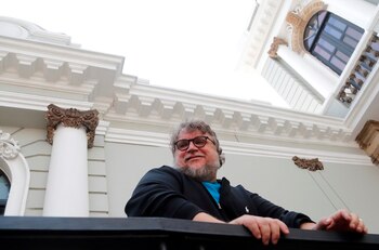 Guillermo del Toro escribió dos