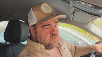 La desopilante sesión de fotos de Darío Barassi tras “ejercitarse” en sus vacaciones
