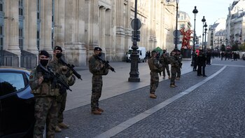 La policía de París prohibió