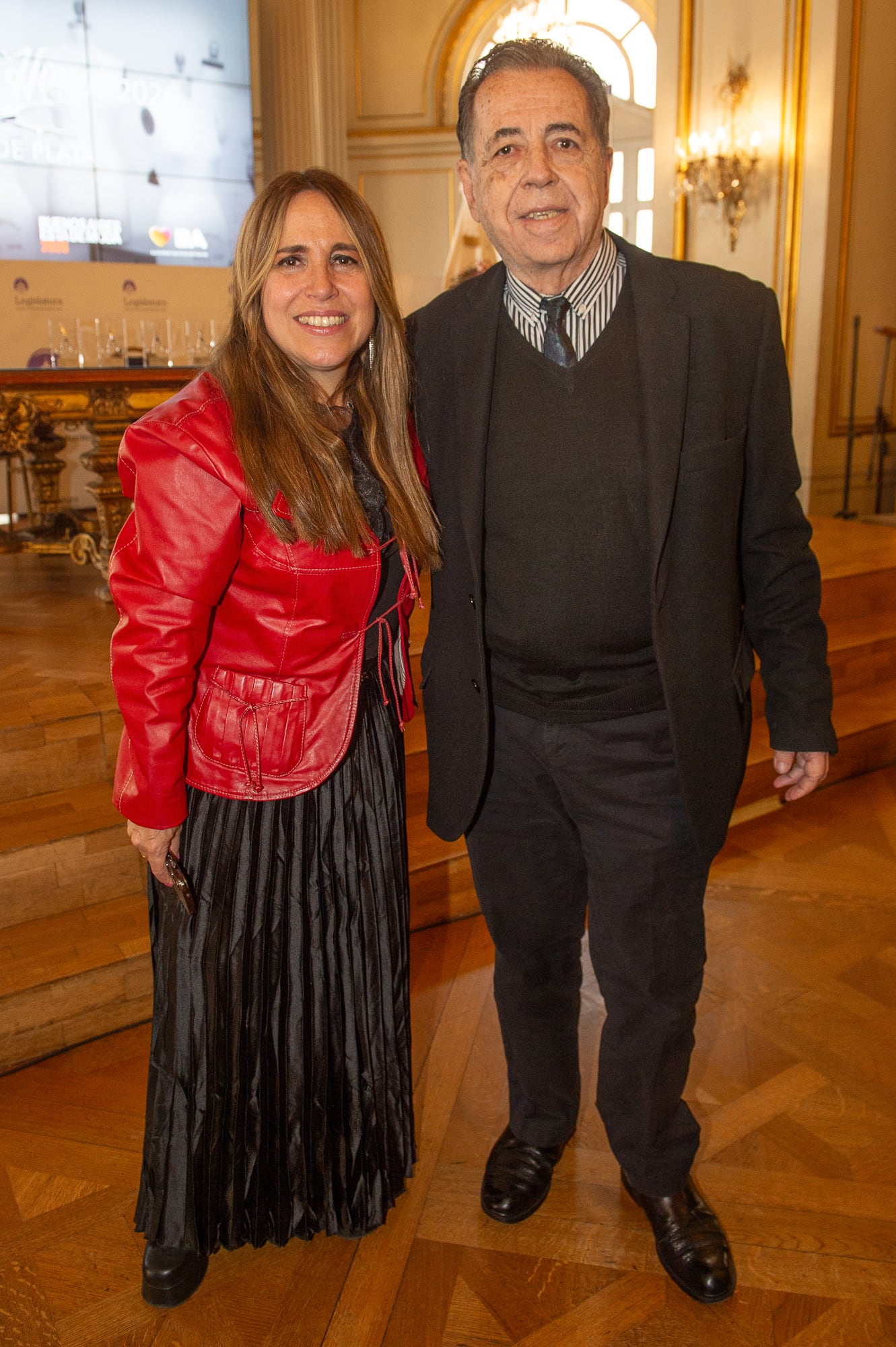 Daniela Blanco junto a Héctor Vidal Rivas durante la entrega de las Menciones de Honor Tijeras de Plata 2026