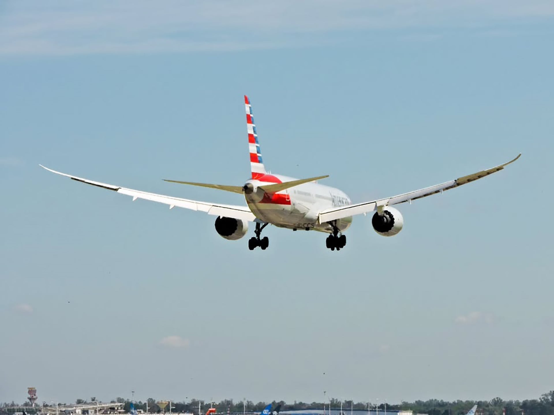 El servicio meteorológico de navegación aérea dejará de depender del SMN