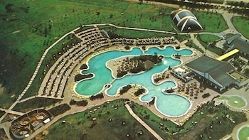 Waterland: el parque acuático que