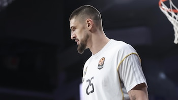 El pívot ucraniano Alex Len ficha por Baskonia para las próximas dos temporadas