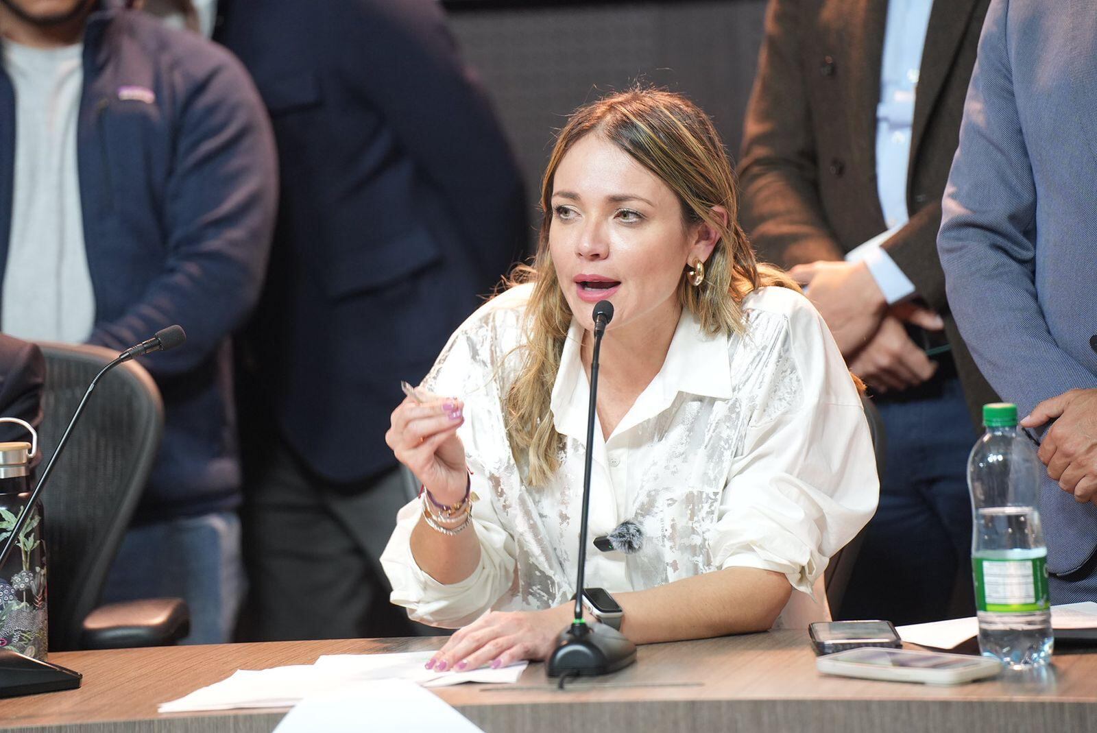 Adriana Carolina Arbelaez Miembro de la Cámara de Representantes fue determinante con su postura de que se debe sancionar a Petro - crédito oficina de prensa Carolina Arbeláez