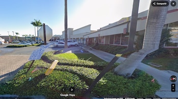 El nuevo desarrollo incluirá más de 2.400 metros cuadrados de espacio comercial destinado a supermercados y tiendas internacionales (Captura Google Maps)