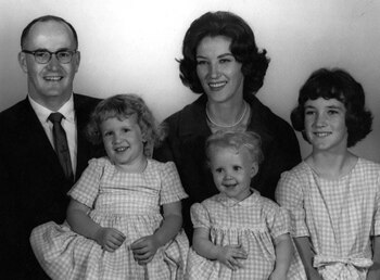 La familia Okeefe antes del