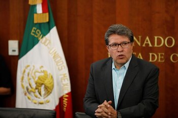 Foto de archivo. El senador mexicano Ricardo Monreal habla durante la entrega del acuerdo comercial TMEC entre Estados Unidos-México-Canadá en el edificio del Senado en la Ciudad de México, 30 de mayo de 2019. REUTERS/Carlos Jasso