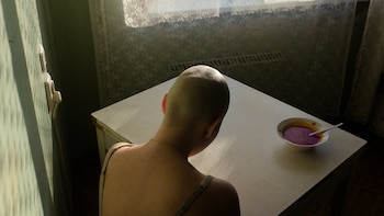 Una mujer recibe cuatro años