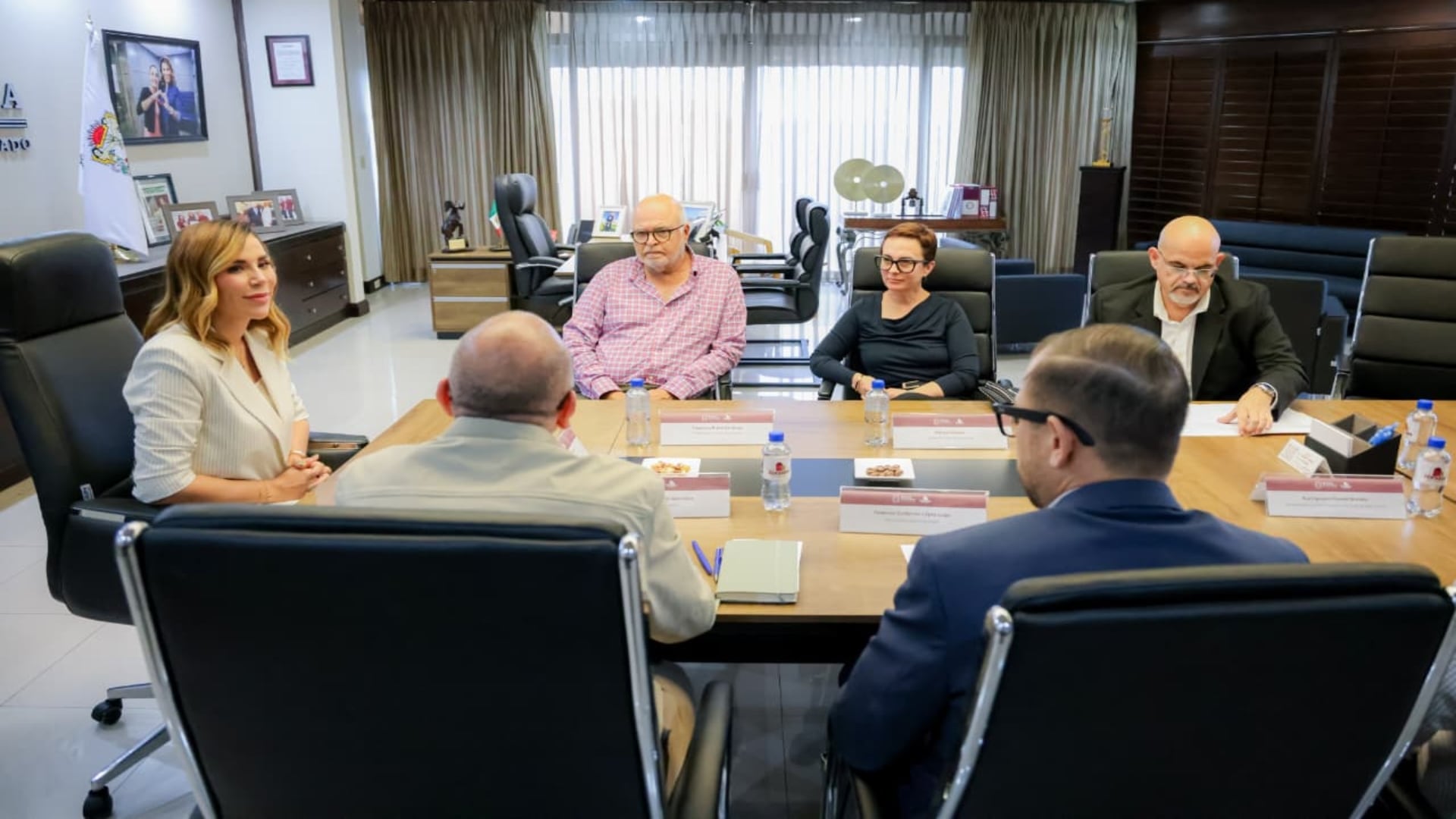 El gobierno del estado impulsa una nueva iniciativa de ley para fortalecer la industria vitivinícola, con incentivos fiscales totales