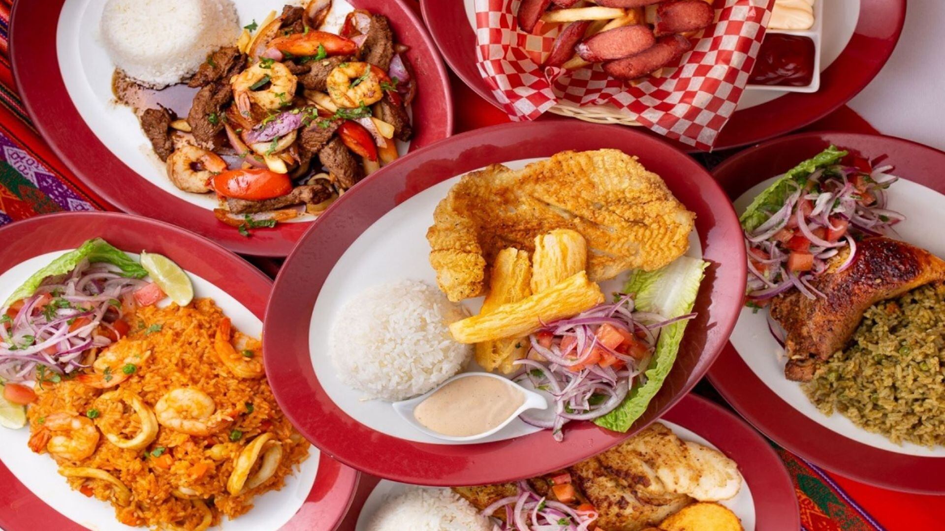 La cocina peruana se ha consolidado como una potencia global, reconocida por la creatividad de sus chefs, el uso de insumos autóctonos y la fusión de tradiciones de costa, sierra y selva - Créditos: Andina.