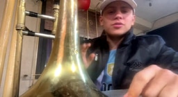 “El trombón me salvó la vida”: Joaquín Agüero y el festejo viral que colapsó el túnel de Caseros tras la victoria argentina