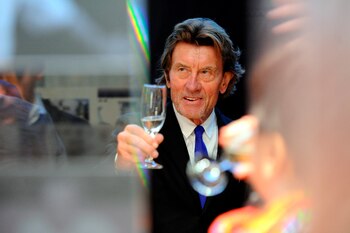 El renombrado arquitecto alemán Helmut