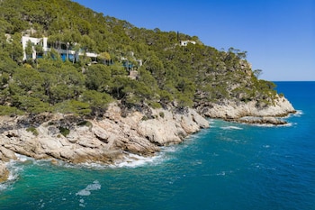 Imagen de la vivienda en venta de Alfonso Cortina y Miryam Lapique en Mallorca. (Savills)
