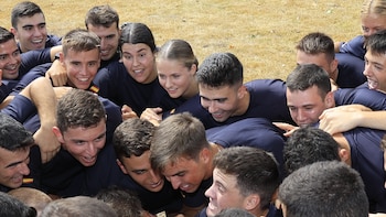 La Princesa Leonor junto a sus compañeros de la Escuela Naval de Marín, Pontevedra. Imagen de Archivo (Casa de S.M. el Rey)