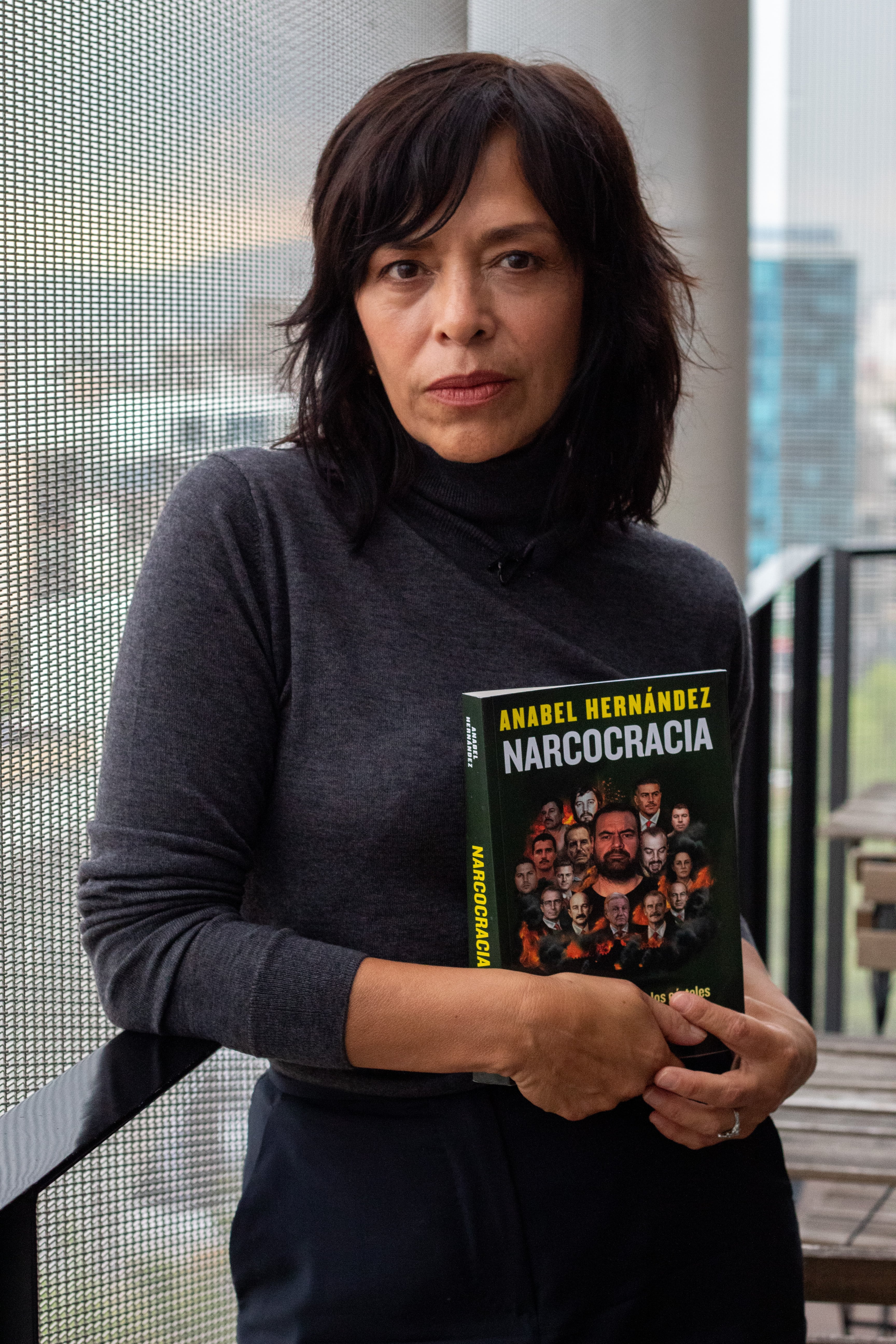 Narcocracia / Jenifer Nava
