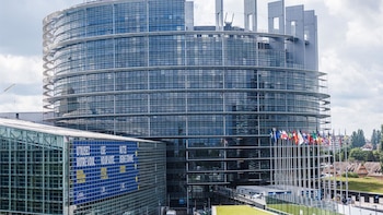 Una misión de la Eurocámara dice que la polarización en España pone en riesgo la confianza pública en las instituciones