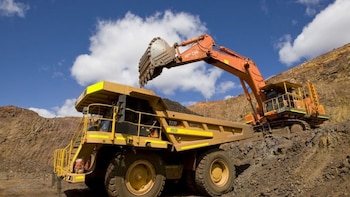 Perú busca asegurar inversiones por