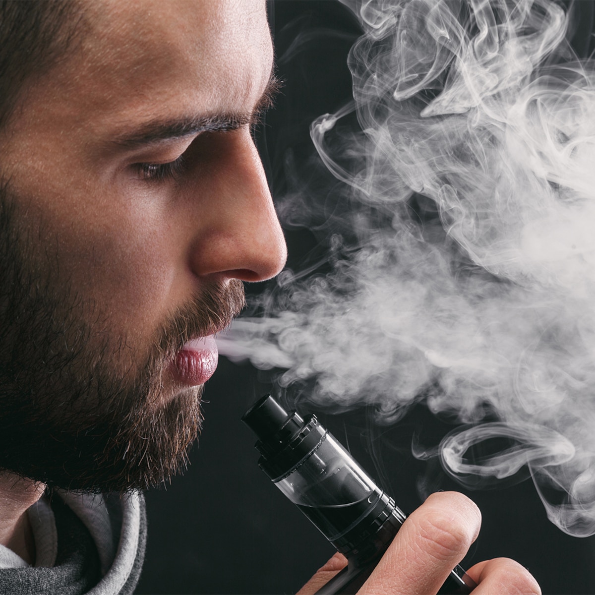 La historia de un joven que casi pierde la vida por el vapeo - Infobae La historia de un joven que casi pierde la vida por el vapeo - Infobae