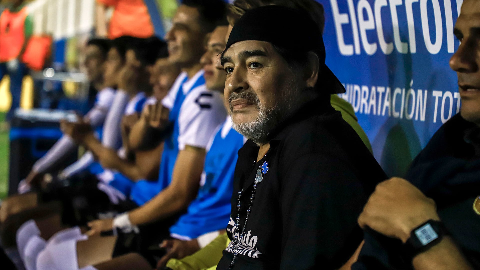 Año 2018, Diego Armando Maradona como entrenador de Dorados de Sinalona (Foto/RASHIDE FRIAS/AFP)