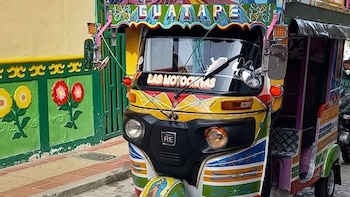 Aparatoso accidente de motochiva en