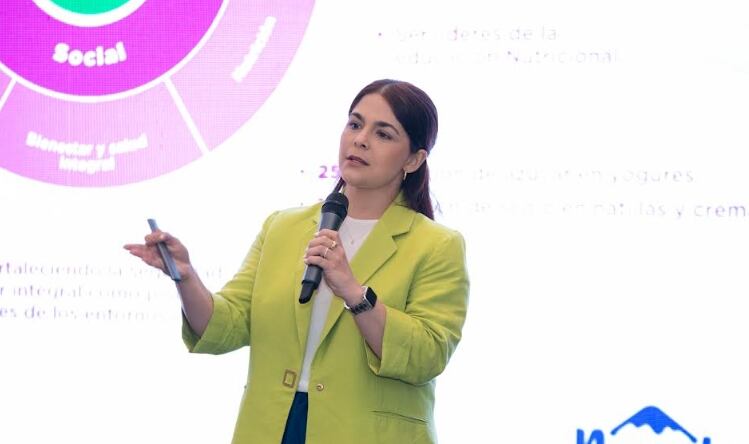 “La sostenibilidad es una condición para crecer y competir en el largo plazo”, afirmó Marina Rodríguez Aymerich, directora de Relaciones Corporativas y Sostenibilidad de Dos Pinos. (Cortesía)