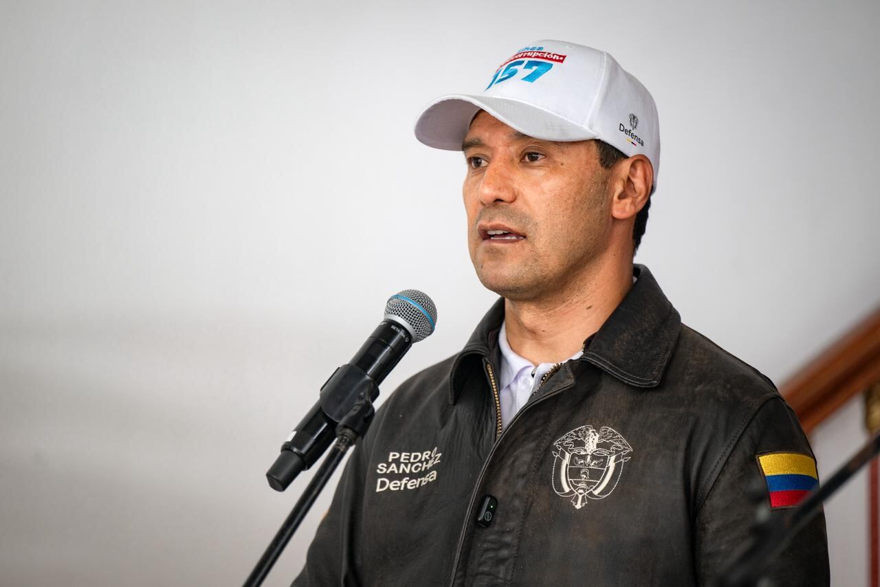 El Gobierno anunció recompensas de hasta $200 millones por información que ayude a prevenir atentados terroristas de grupos armados ilegales durante el proceso electoral - crédito prensa MinDefensa