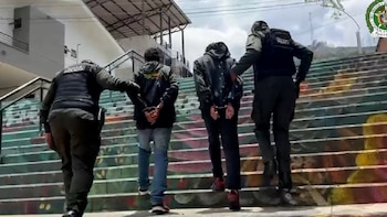 Capturaron a dos extorsionistas en