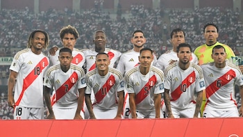 La alineación titular de Perú