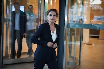 26/10/2026 La secretaria general del PSOE-A y portavoz del Grupo Socialista, María Jesús Montero, durante la capilla ardiente de Alfredo Sánchez Monteseirín en el Tanatorio de la SE-30, a 26 de octubre de 2026 en Sevilla (Andalucía, España). En la mañana de hoy ha fallecido, quien fuera alcalde de la ciudad de Sevilla, Alfredo Sánchez Monteseirín.
POLITICA
María José López - Europa Press