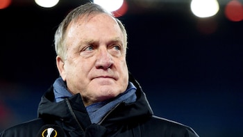 Dick Advocaat renuncia como seleccionador