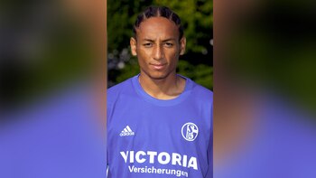 Un futbolista fingió su muerte