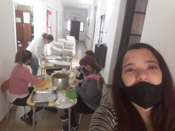 Un grupo de maestras jardineras